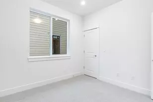 15685 NW Raywood Ln, Portland, OR 97229 - Photo 25