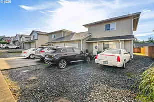 837 Blanco Ave, Coos Bay, OR 97420 - Photo 19