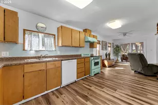296 Island Aire Dr, Woodland, WA 98674 - Photo 11