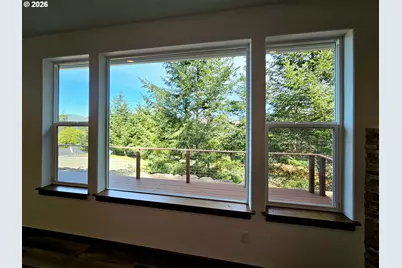 98205 Sunforest Ct, Brookings, OR 97415 - Photo 13