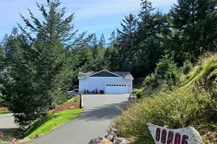 98205 Sunforest Ct, Brookings, OR 97415 - Photo 5