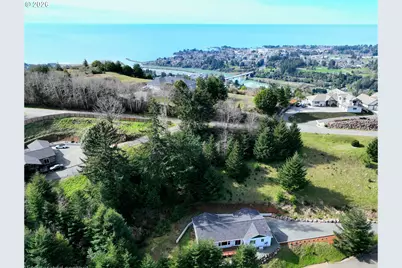 98205 Sunforest Ct, Brookings, OR 97415 - Photo 3