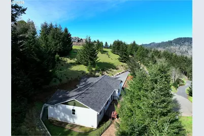 98205 Sunforest Ct, Brookings, OR 97415 - Photo 5