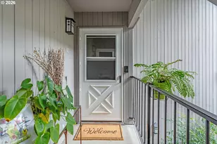 4000 Carman Dr, Lake Oswego, OR 97035 - Photo 3