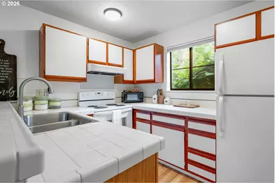 4000 Carman Dr #60, Lake Oswego, OR 97035 - Photo 11