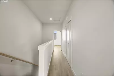 5864 N Missouri Ave #3, Portland, OR 97217 - Photo 11