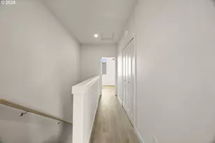 5864 N Missouri Ave, Portland, OR 97217 - Photo 11