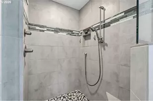 6925 SW Heath Pl, Beaverton, OR 97008 - Photo 13