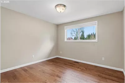 6925 SW Heath Pl, Beaverton, OR 97008 - Photo 17
