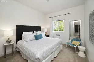 7568 S Laview Dr, Portland, OR 97219 - Photo 31