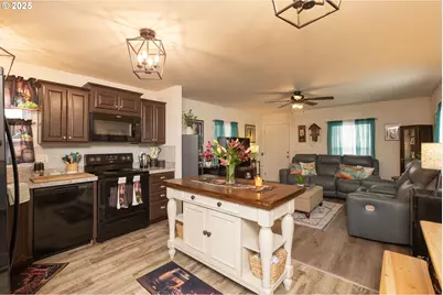 17234 SW Eldorado Dr, Portland, OR 97224 - Photo 11