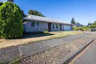 17036 SE Salmon St, Portland, OR 97233 - Photo 3