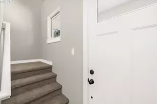 85 NW Mawrcrest Ave, Gresham, OR 97030 - Photo 25