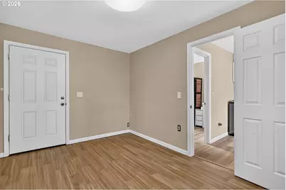 2017 W 9th Pl, The Dalles, OR 97058 - Photo 29