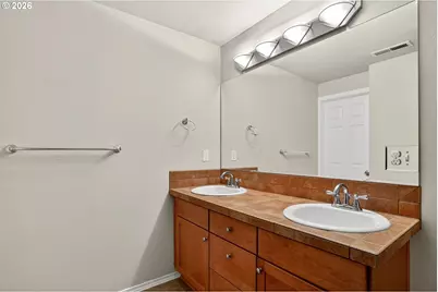1844 SE Water Lily St, Hillsboro, OR 97123 - Photo 19
