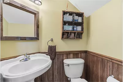 34602 NE 49th Pl, La Center, WA 98629 - Photo 11