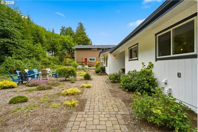 202 S Quadrant St, Rockaway Beach, OR 97136 - Photo 3