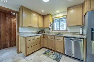 88313 Millican Rd, Springfield, OR 97478 - Photo 21