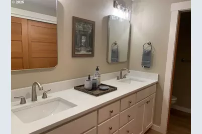 90 Wheatherstone Pl, Lake Oswego, OR 97035 - Photo 7