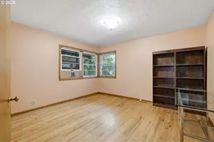 755 NW Overlook Ave, Gresham, OR 97030 - Photo 17