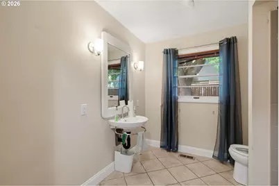 755 NW Overlook Ave, Gresham, OR 97030 - Photo 15