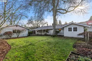 1103 E Main St, Hillsboro, OR 97123 - Photo 25