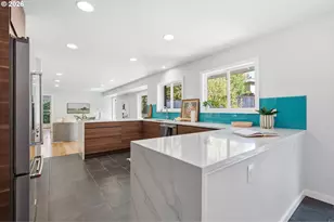 16953 Greentree Ave, Lake Oswego, OR 97034 - Photo 15