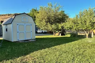 107 W 4th St, Wallowa, OR 97885 - Photo 31