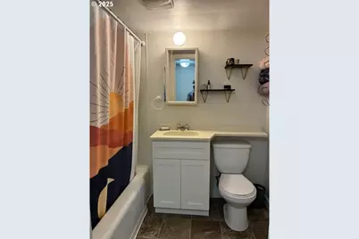 107 W 4th St, Wallowa, OR 97885 - Photo 25