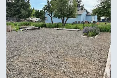 107 W 4th St, Wallowa, OR 97885 - Photo 35