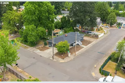 226 SE 157th Ave, Portland, OR 97233 - Photo 19