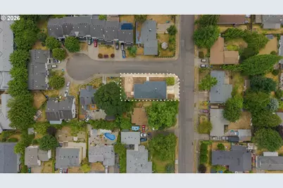 226 SE 157th Ave, Portland, OR 97233 - Photo 21