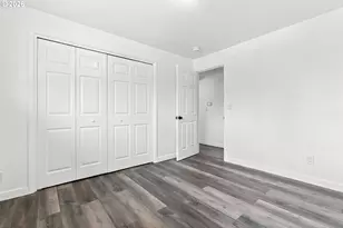 226 SE 157th Ave, Portland, OR 97233 - Photo 15