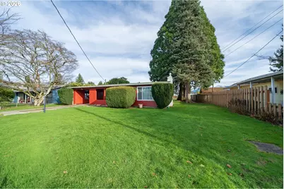 1090 SE 3rd Ave, Mill City, OR 97360 - Photo 1