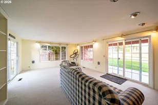 1090 SE 3rd Ave, Mill City, OR 97360 - Photo 11