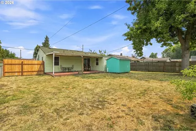 2685 E St, Springfield, OR 97477 - Photo 23