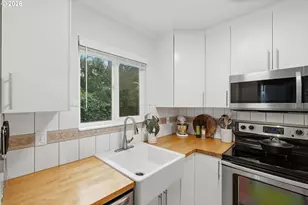 28740 SW Parkway Ave, Wilsonville, OR 97070 - Photo 3