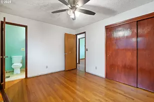 13122 NE Morris Ct, Portland, OR 97230 - Photo 17