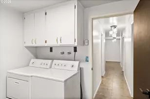 22276 Vaughn Rd, Veneta, OR 97487 - Photo 21