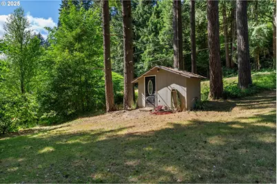 22276 Vaughn Rd, Veneta, OR 97487 - Photo 35
