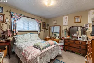 110 W C St, Rainier, OR 97048 - Photo 5