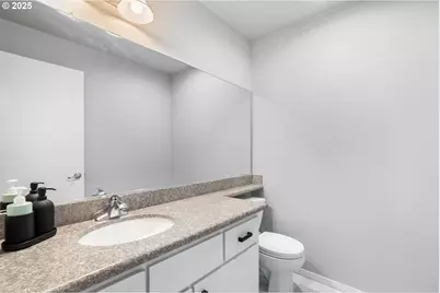 10800 SE 17th Cir #B23, Vancouver, WA 98664 - Photo 15