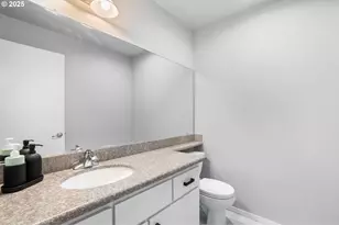 10800 SE 17th Cir, Vancouver, WA 98664 - Photo 15