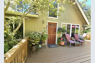 728 NW Morrison Ave, Myrtle Creek, OR 97457 - Photo 9