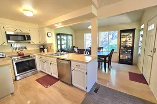 728 NW Morrison Ave, Myrtle Creek, OR 97457 - Photo 19