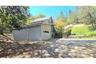 728 NW Morrison Ave, Myrtle Creek, OR 97457 - Photo 39