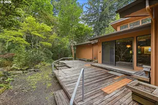 56671 Cougar Rd, Coquille, OR 97423 - Photo 43