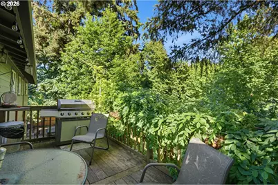 808 NE 108th St, Vancouver, WA 98685 - Photo 33