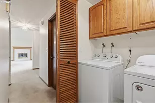 7250 SW 28th Ct, Beaverton, OR 97008 - Photo 21