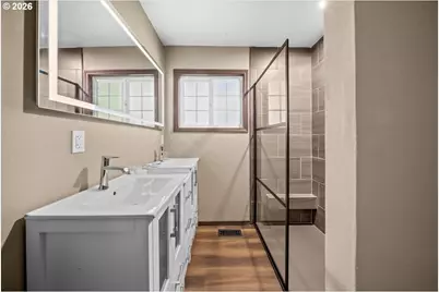 115 NE 188th Ave, Gresham, OR 97230 - Photo 9